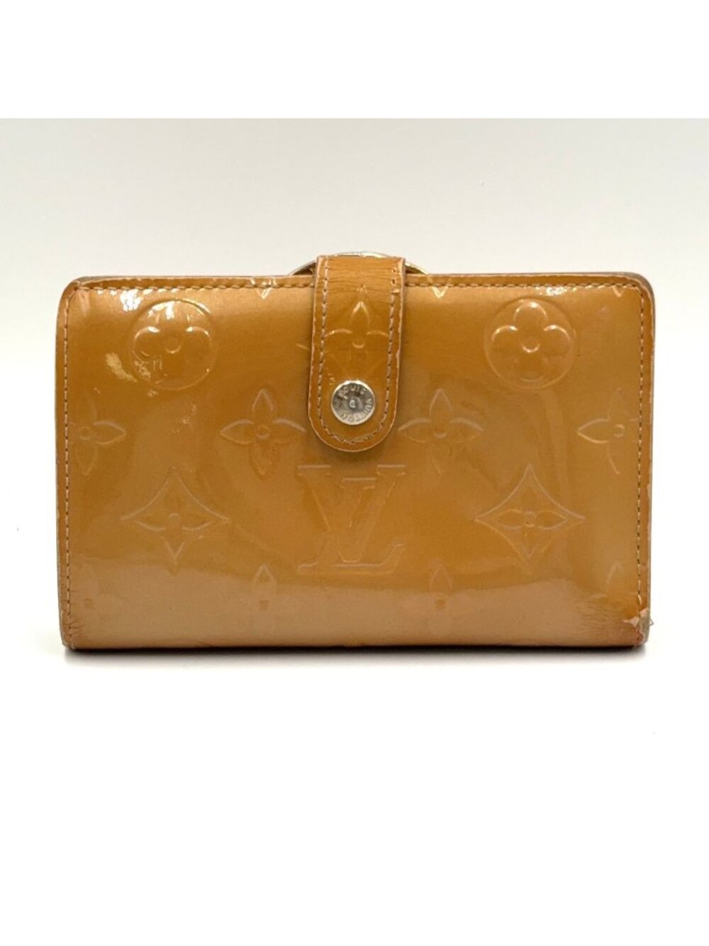 Louis Vuitton Porte-Monnaie Monogram Vernis Noisette Enamel Leather Yellow